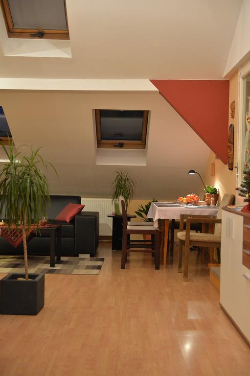 Sopron Eszter Apartman Pokój zdjęcie