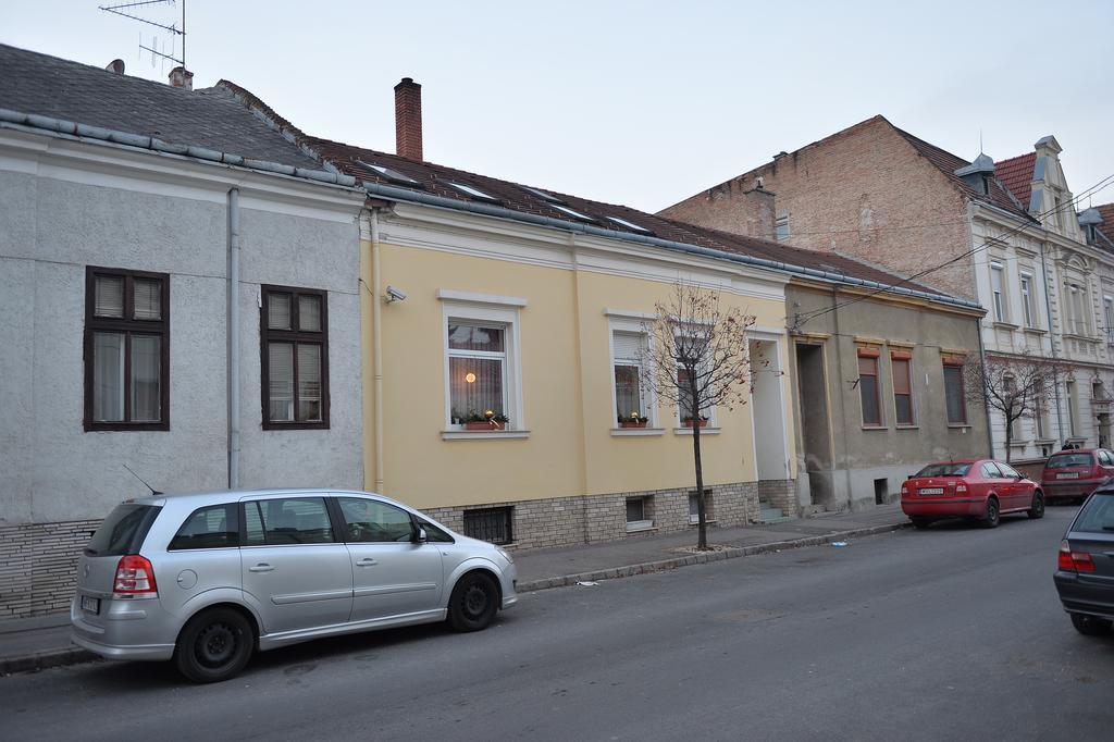 Sopron Eszter Apartman Pokój zdjęcie