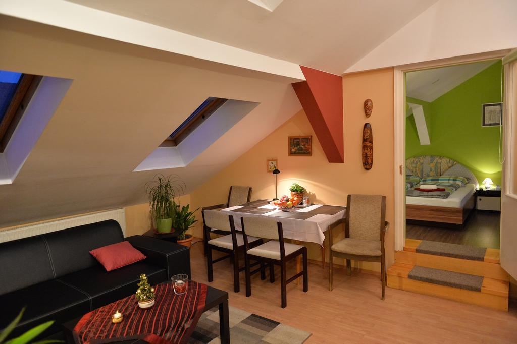 Sopron Eszter Apartman Pokój zdjęcie